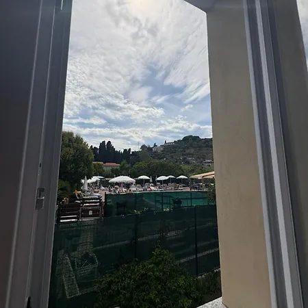 Agnese * Диано-Марина